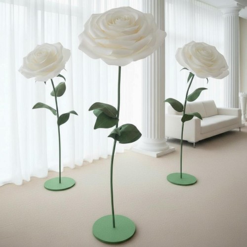 Ростовой цветок из бумаги "Роза белая"